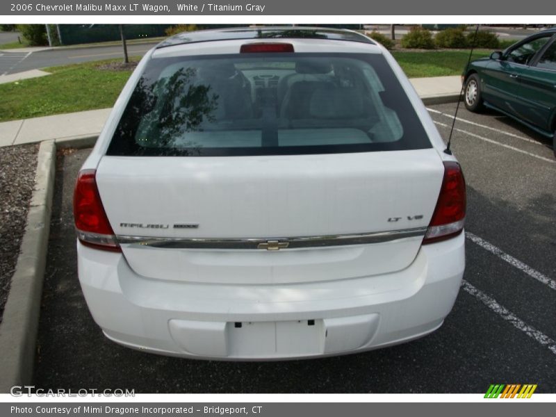 White / Titanium Gray 2006 Chevrolet Malibu Maxx LT Wagon