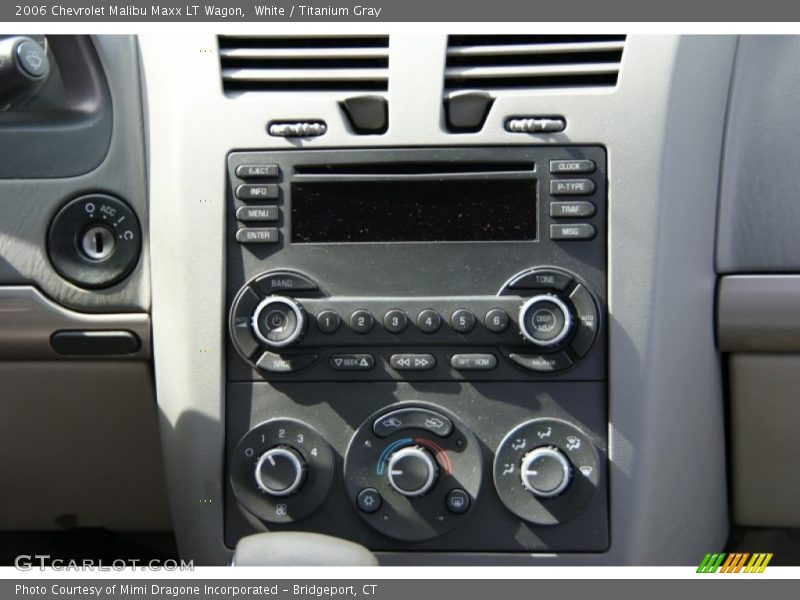 White / Titanium Gray 2006 Chevrolet Malibu Maxx LT Wagon