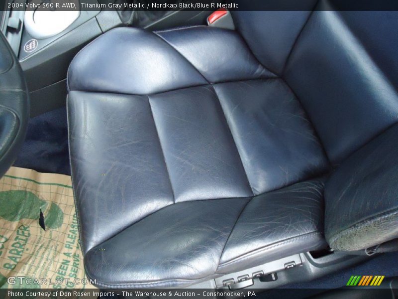 Titanium Gray Metallic / Nordkap Black/Blue R Metallic 2004 Volvo S60 R AWD