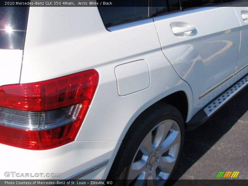 Arctic White / Black 2010 Mercedes-Benz GLK 350 4Matic