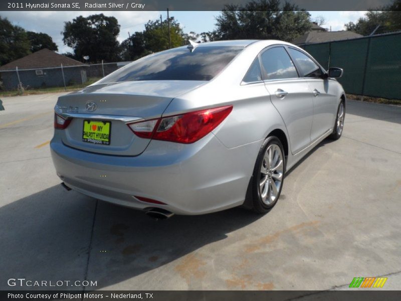 Radiant Silver / Gray 2011 Hyundai Sonata SE
