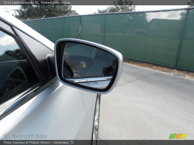 Radiant Silver / Gray 2011 Hyundai Sonata SE