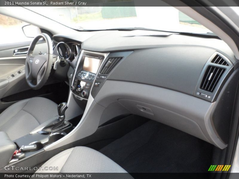 Radiant Silver / Gray 2011 Hyundai Sonata SE