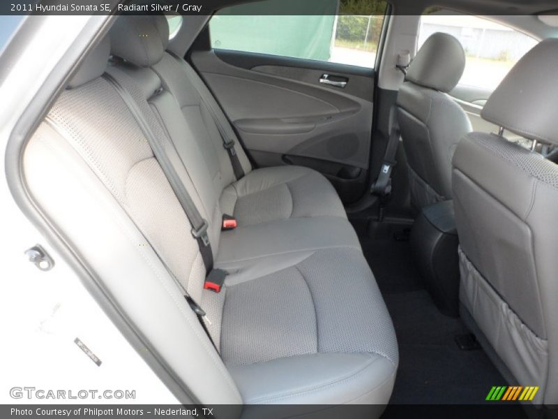Radiant Silver / Gray 2011 Hyundai Sonata SE