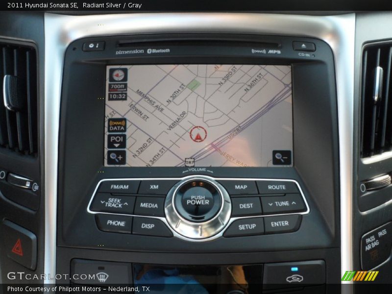 Radiant Silver / Gray 2011 Hyundai Sonata SE