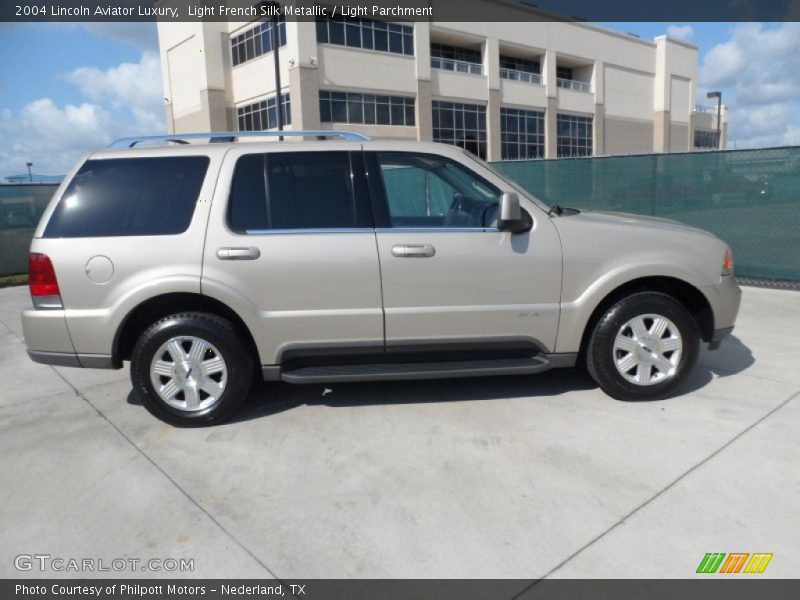  2004 Aviator Luxury Light French Silk Metallic