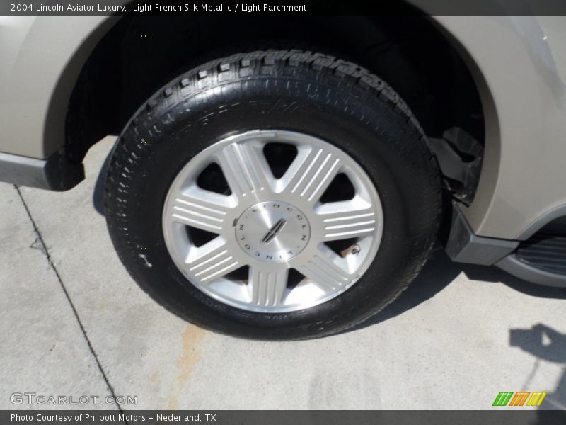  2004 Aviator Luxury Wheel