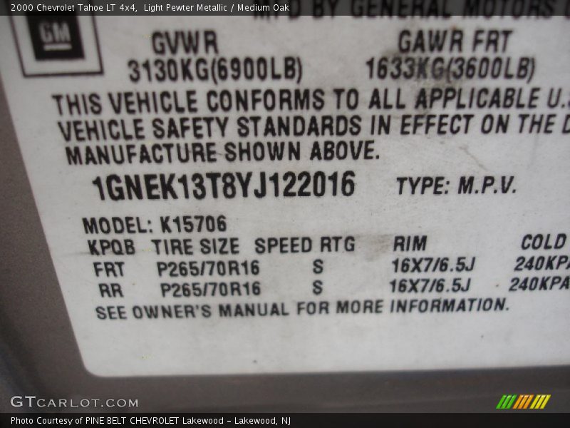 Light Pewter Metallic / Medium Oak 2000 Chevrolet Tahoe LT 4x4