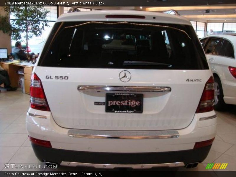 Arctic White / Black 2009 Mercedes-Benz GL 550 4Matic