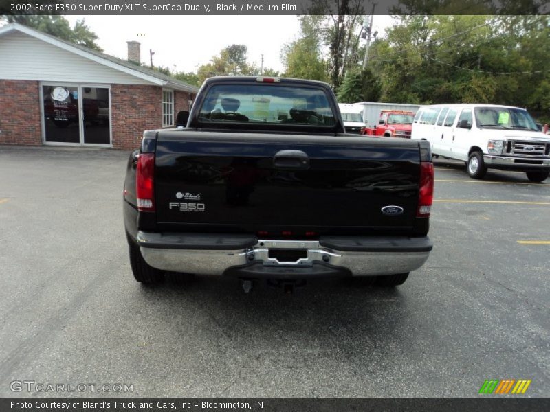 Black / Medium Flint 2002 Ford F350 Super Duty XLT SuperCab Dually