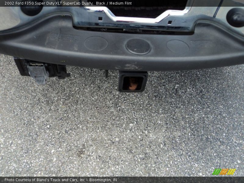 Black / Medium Flint 2002 Ford F350 Super Duty XLT SuperCab Dually