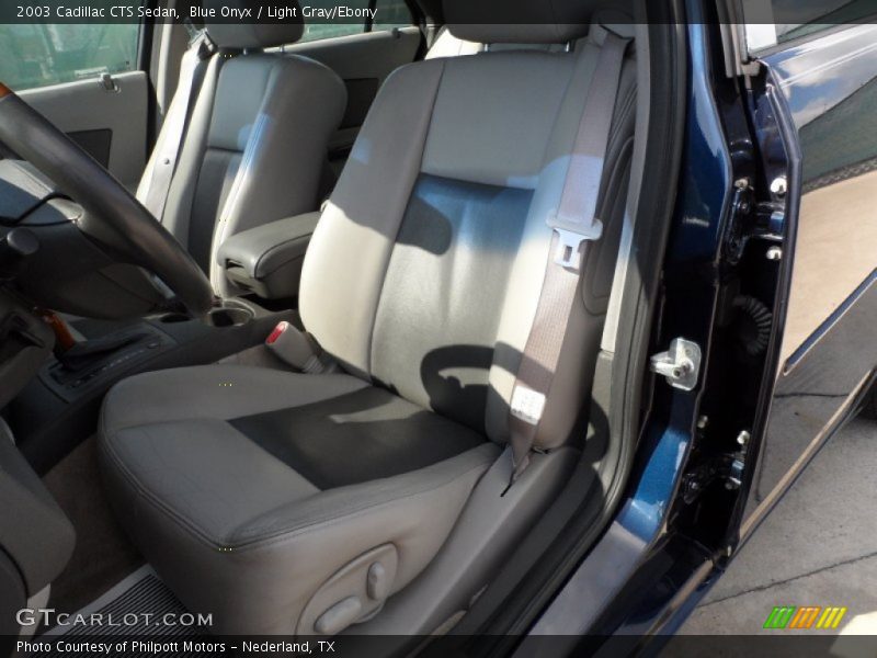 Blue Onyx / Light Gray/Ebony 2003 Cadillac CTS Sedan