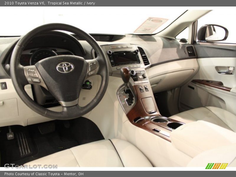 Tropical Sea Metallic / Ivory 2010 Toyota Venza V6