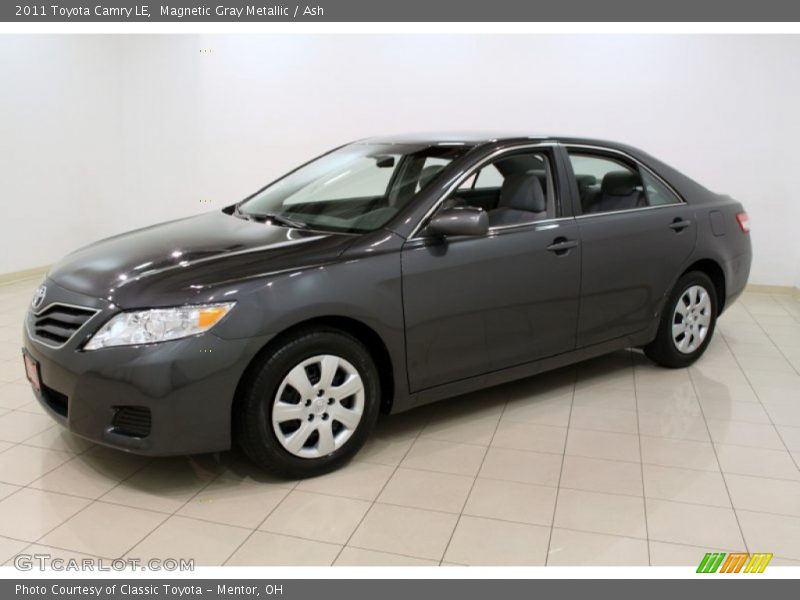 Magnetic Gray Metallic / Ash 2011 Toyota Camry LE
