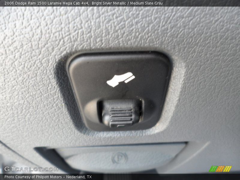 Bright Silver Metallic / Medium Slate Gray 2006 Dodge Ram 1500 Laramie Mega Cab 4x4