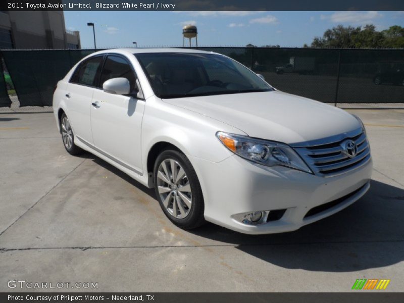 Blizzard White Pearl / Ivory 2011 Toyota Avalon Limited