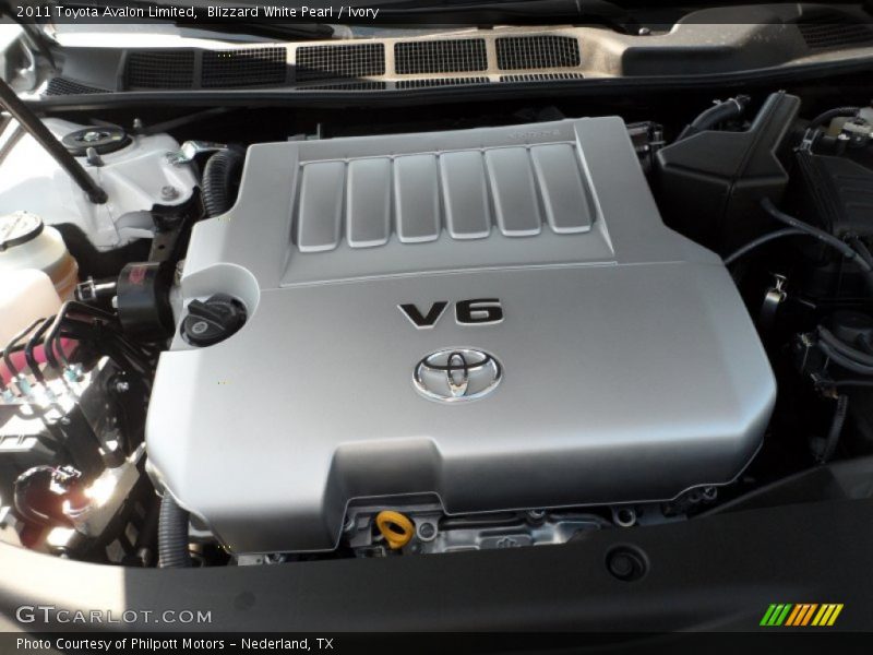 Blizzard White Pearl / Ivory 2011 Toyota Avalon Limited
