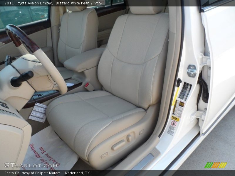 Blizzard White Pearl / Ivory 2011 Toyota Avalon Limited