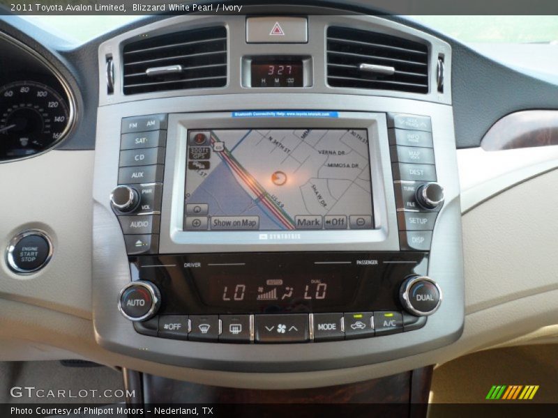 Blizzard White Pearl / Ivory 2011 Toyota Avalon Limited