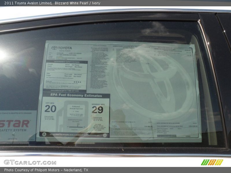 Blizzard White Pearl / Ivory 2011 Toyota Avalon Limited
