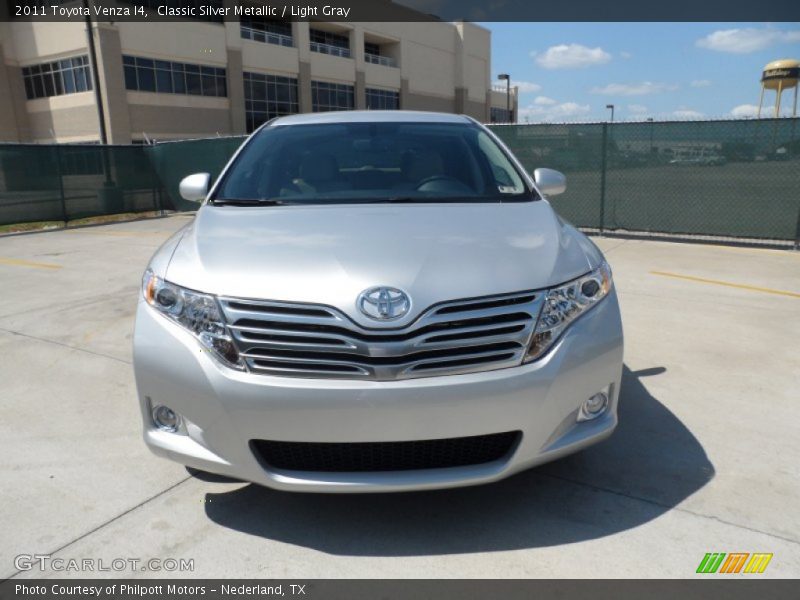 Classic Silver Metallic / Light Gray 2011 Toyota Venza I4