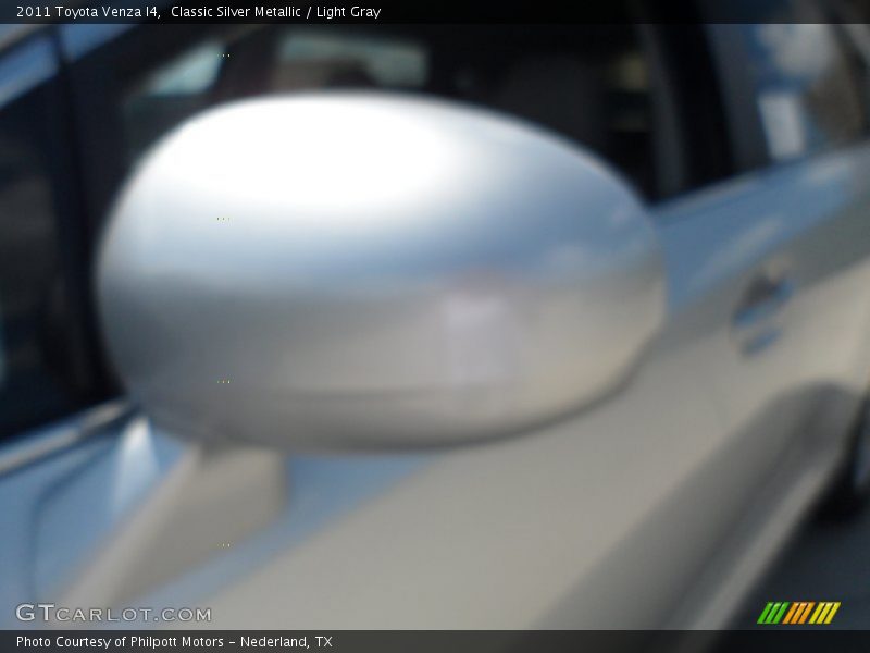 Classic Silver Metallic / Light Gray 2011 Toyota Venza I4