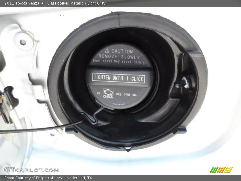 Classic Silver Metallic / Light Gray 2011 Toyota Venza I4