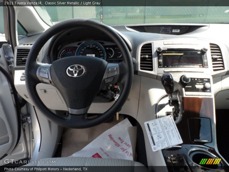 Classic Silver Metallic / Light Gray 2011 Toyota Venza I4