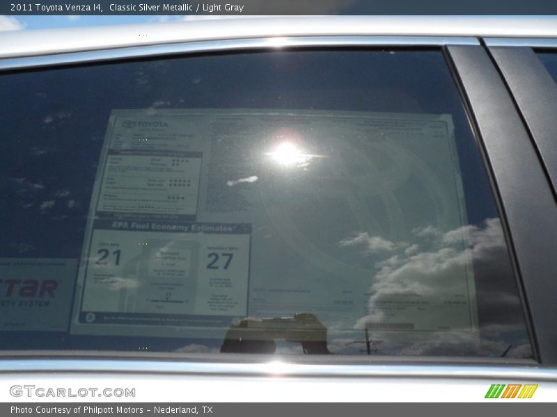 Classic Silver Metallic / Light Gray 2011 Toyota Venza I4
