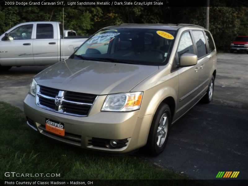 Light Sandstone Metallic / Dark Slate Gray/Light Shale 2009 Dodge Grand Caravan SXT