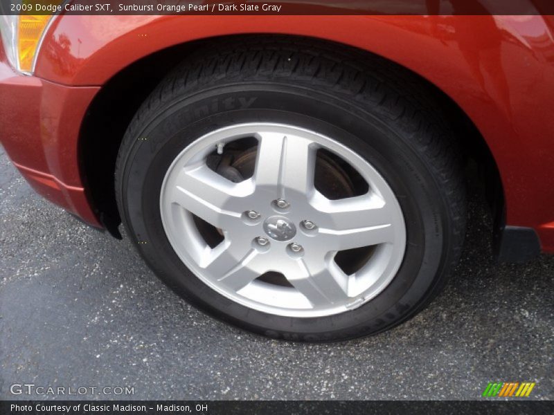 Sunburst Orange Pearl / Dark Slate Gray 2009 Dodge Caliber SXT