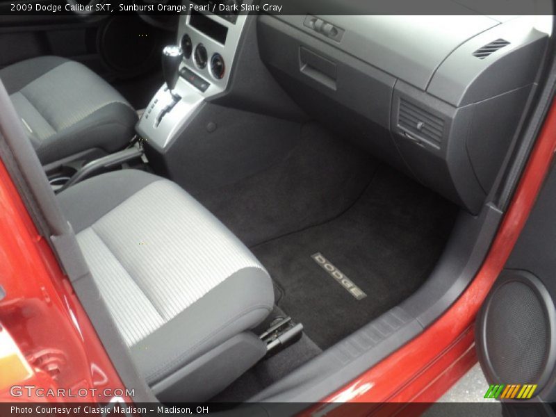 Sunburst Orange Pearl / Dark Slate Gray 2009 Dodge Caliber SXT