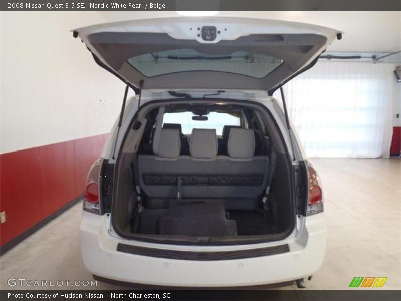 Nordic White Pearl / Beige 2008 Nissan Quest 3.5 SE