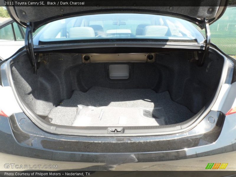 Black / Dark Charcoal 2011 Toyota Camry SE