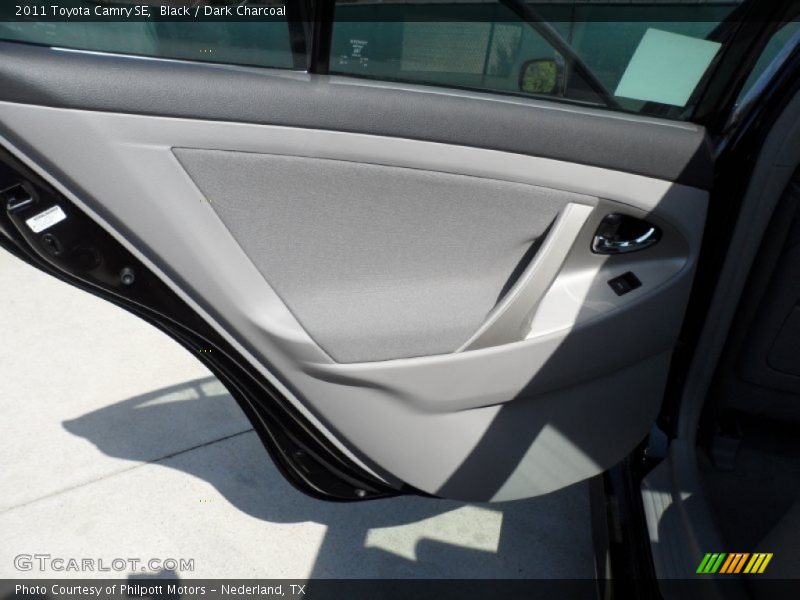 Black / Dark Charcoal 2011 Toyota Camry SE