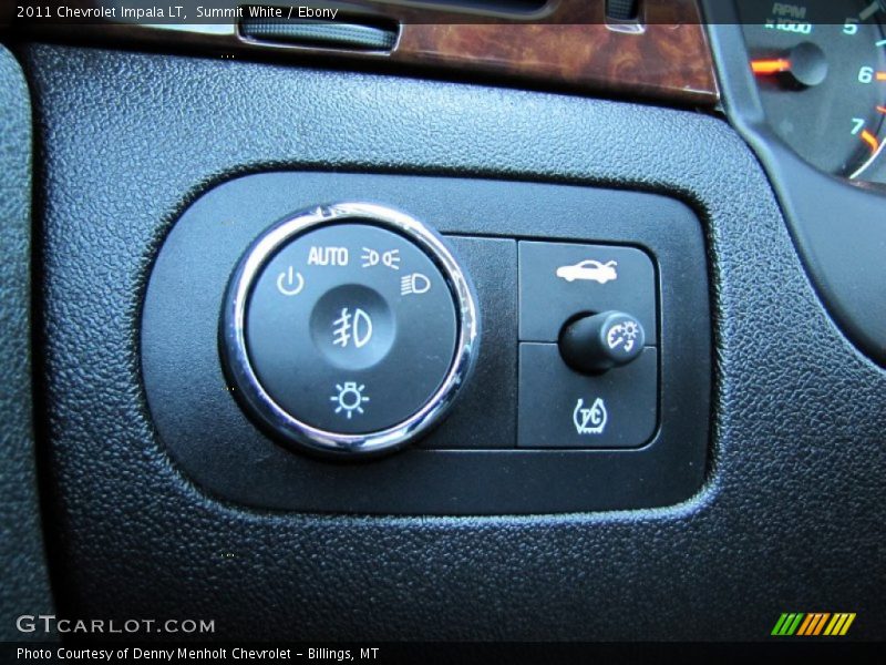 Summit White / Ebony 2011 Chevrolet Impala LT