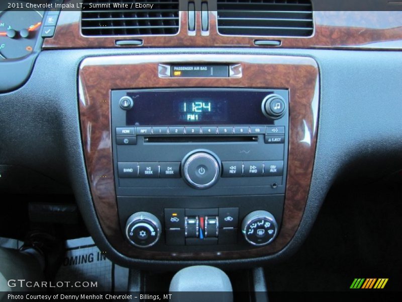 Summit White / Ebony 2011 Chevrolet Impala LT