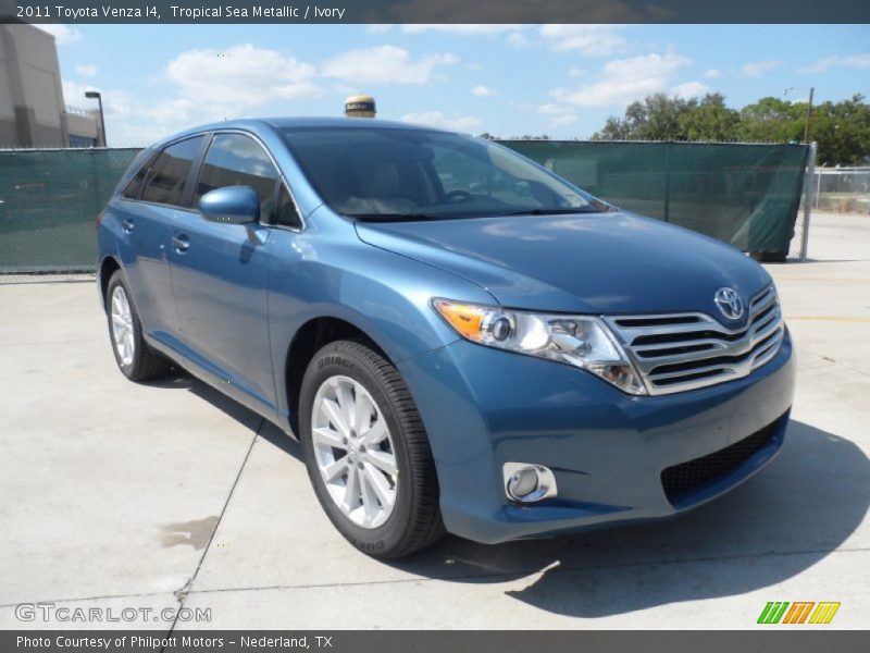 Tropical Sea Metallic / Ivory 2011 Toyota Venza I4