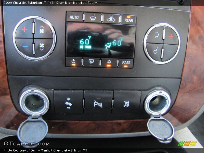 Silver Birch Metallic / Ebony 2009 Chevrolet Suburban LT 4x4