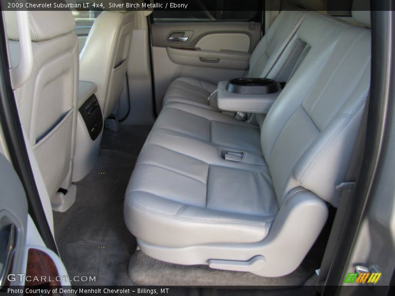 Silver Birch Metallic / Ebony 2009 Chevrolet Suburban LT 4x4
