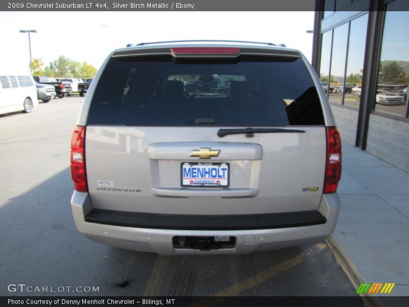 Silver Birch Metallic / Ebony 2009 Chevrolet Suburban LT 4x4