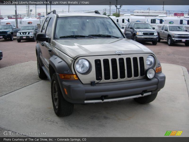 Light Khaki Metallic / Khaki 2005 Jeep Liberty Renegade 4x4