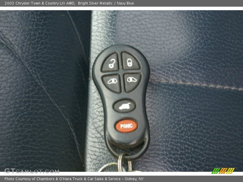 Keys of 2003 Town & Country LXi AWD