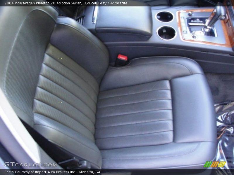  2004 Phaeton V8 4Motion Sedan Anthracite Interior