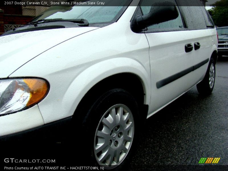 Stone White / Medium Slate Gray 2007 Dodge Caravan C/V