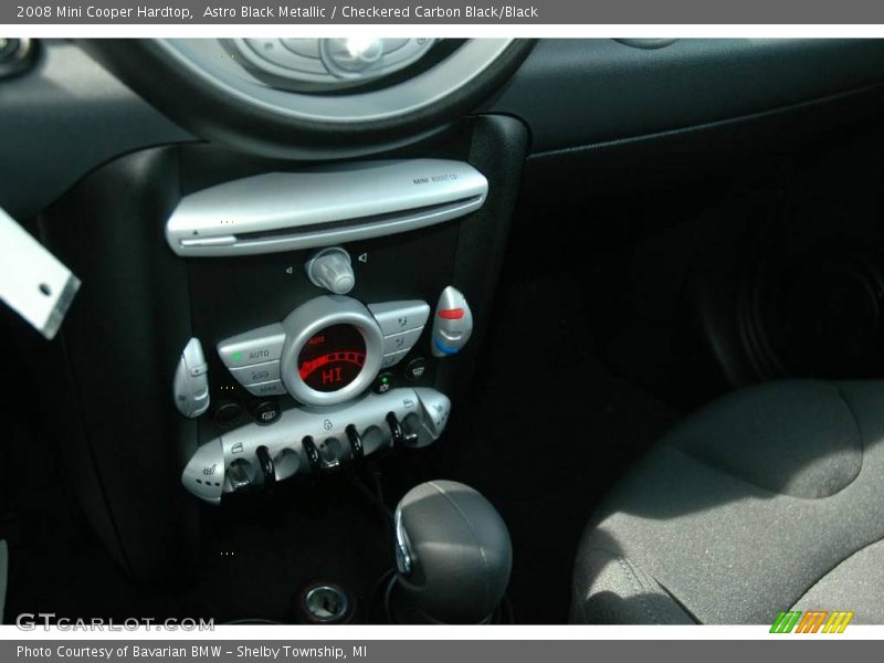 Astro Black Metallic / Checkered Carbon Black/Black 2008 Mini Cooper Hardtop