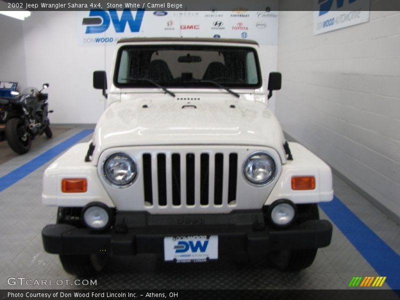 Stone White / Camel Beige 2002 Jeep Wrangler Sahara 4x4