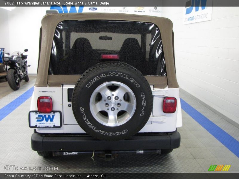 Stone White / Camel Beige 2002 Jeep Wrangler Sahara 4x4