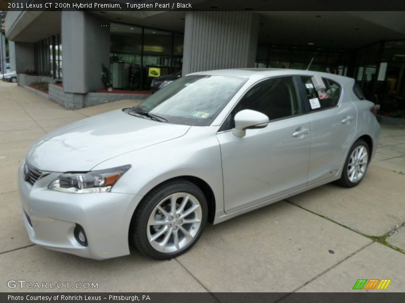 Front 3/4 View of 2011 CT 200h Hybrid Premium