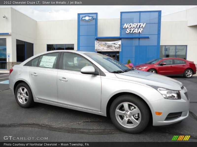 Silver Ice Metallic / Jet Black 2012 Chevrolet Cruze LT